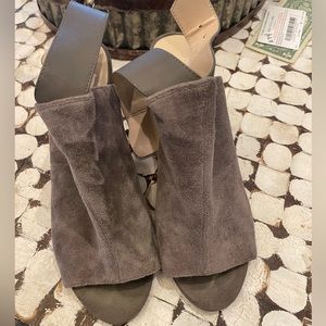 Nine West peep toe booties